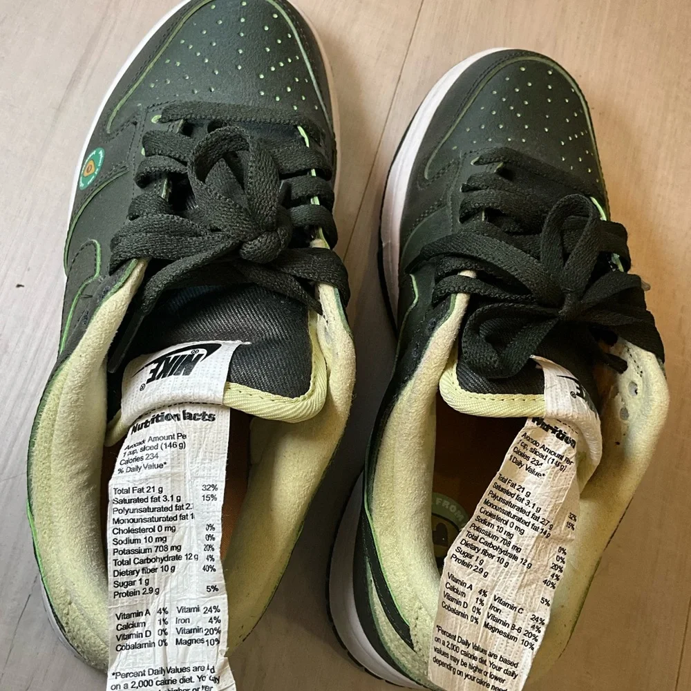 Nike Dunk Low‎ Avocado Sneaker
